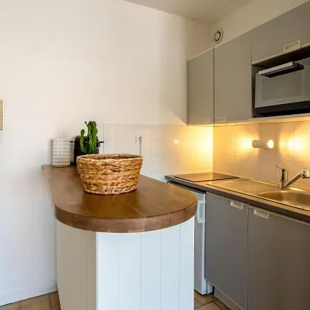 Saint James-13 By Interhome