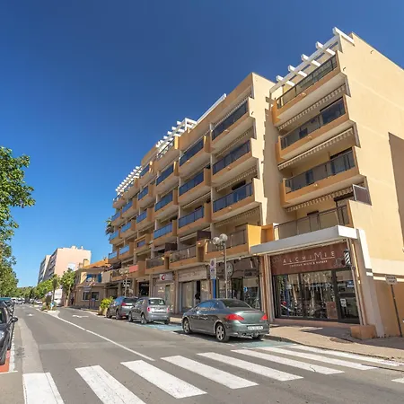 Saint James-13 By Interhome Appartamento Le Lavandou