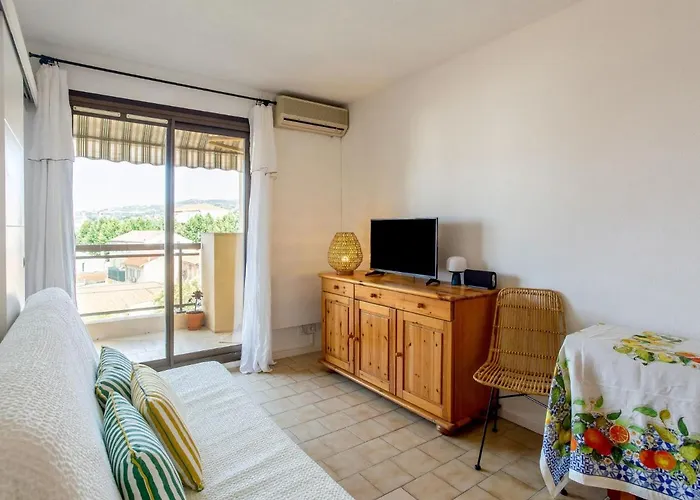 Daire Saint James-13 By Interhome Le Lavandou