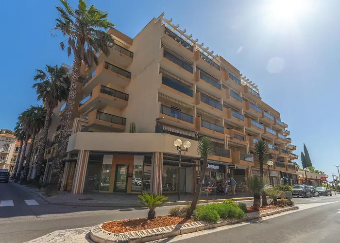 Saint James-13 By Interhome Le Lavandou